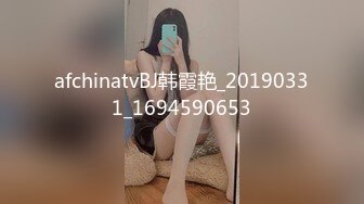 ❤️黑丝M腿❤️极品大长腿反差婊 穿开档黑丝诱惑度拉满 太敏感一高潮就浑身颤抖 美腿肩上扛爆操 呻吟勾魂