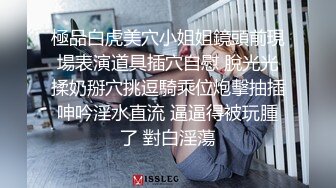 几十万娶的舞蹈老师免费给单男享用 绿帽奴在一旁加油助威 一字马打桩次次到底 最后还要尿嘴里！