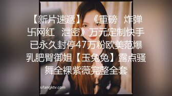 【qingqing521】瑜伽老师，超大难度，倒立一字马，屄里还插着大黑牛 (10)