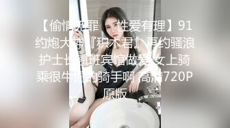 小宝寻花抱着挺舒服外围妹，舌吻调情妹子很享受